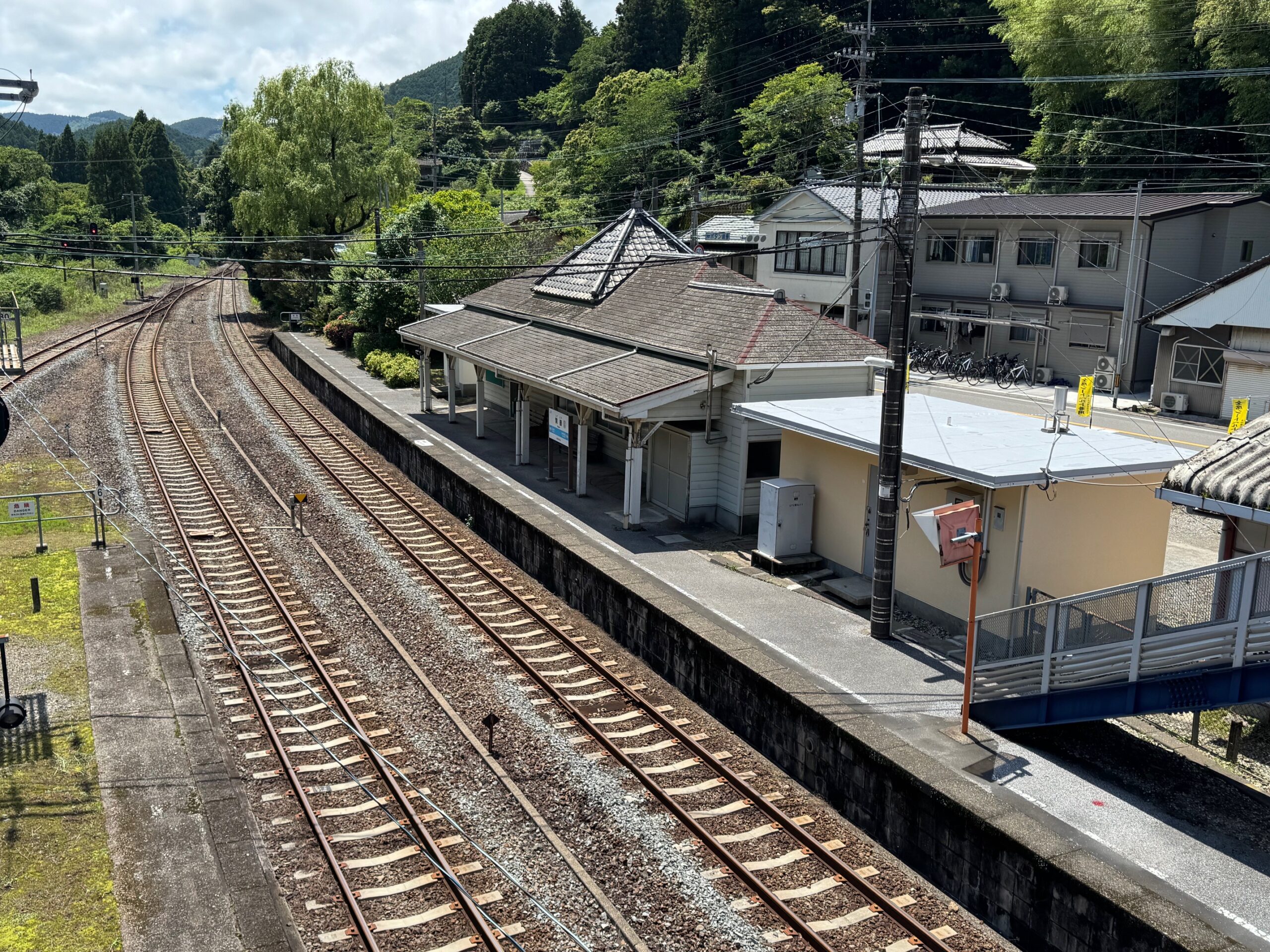★★裁断写真　予讃本線　135枚　駅名版　駅舎　車両★★2306